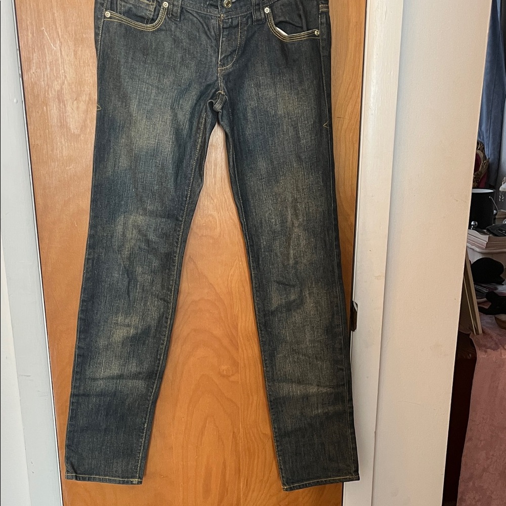 Women’s Classic Blue Jeans